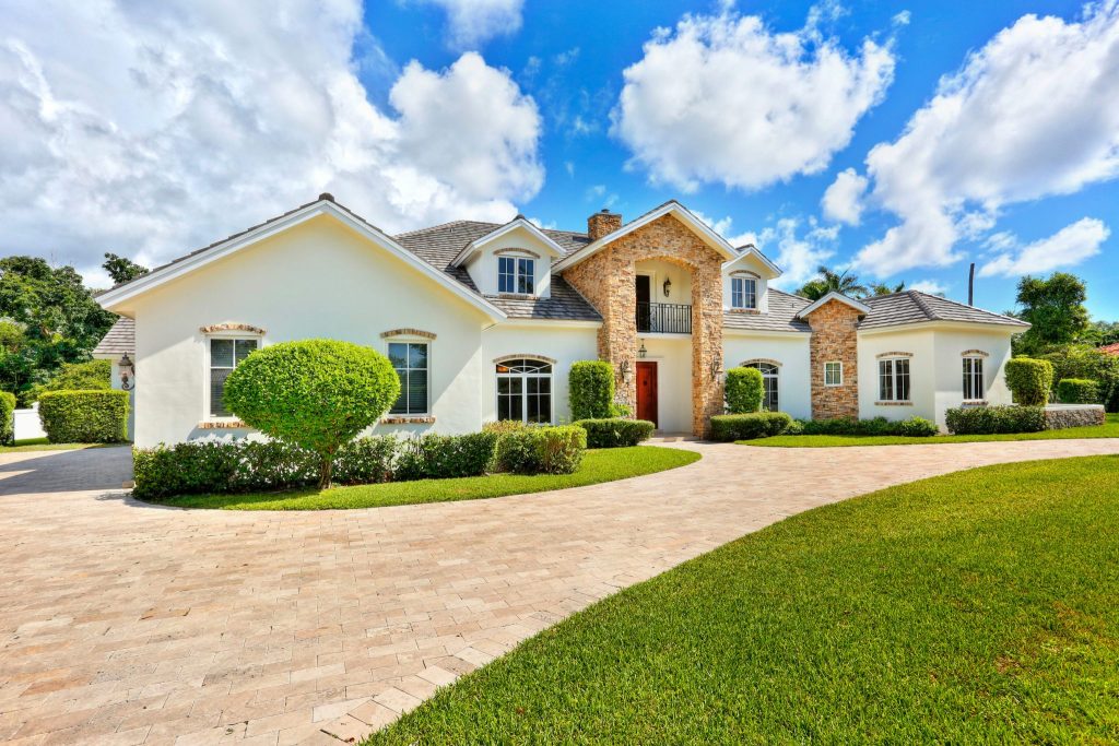 The Levy Group Palmetto Bay & Pinecrest Realtors BHHS EWM Realty