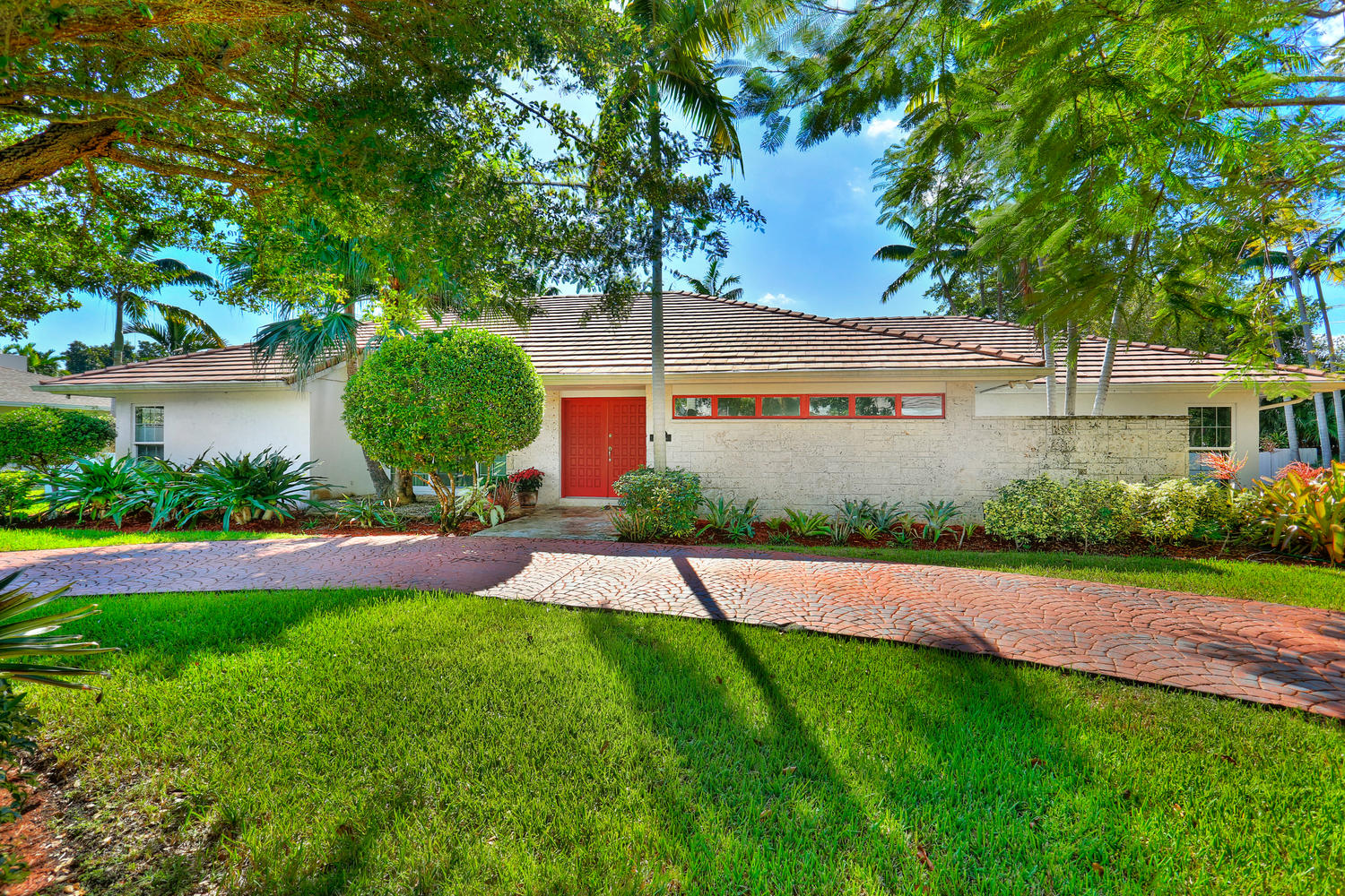 The Levy Group Palmetto Bay & Pinecrest Realtors BHHS EWM Realty